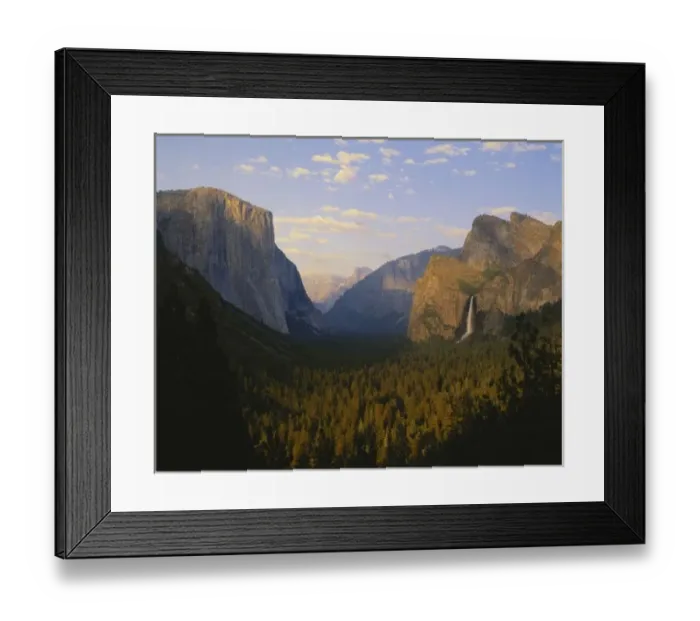 Framed Print : California, Yosemite National Park, Yosemite valley and Bridal veil falls Framed Print : California, Yosemite National Park, Yosemite valley and Bridal veil falls