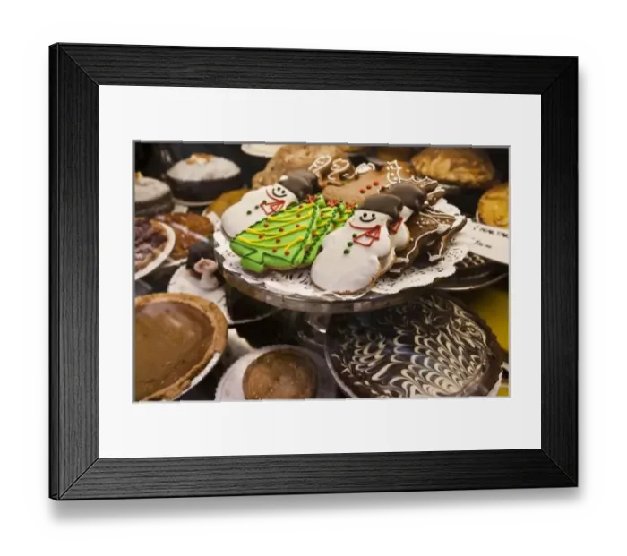 Framed Print : Christmas cookies on display in a New York city bakery Framed Print : Christmas cookies on display in a New York city bakery