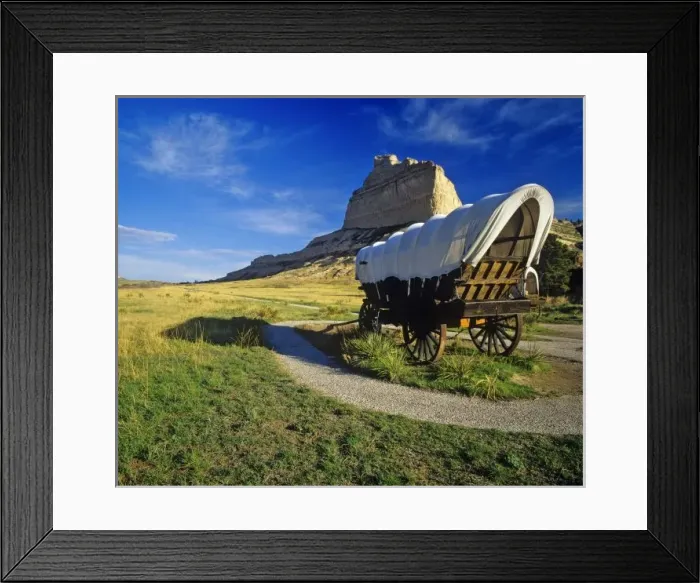 Framed Print : Conestoga wagon at Scottsbluff National Monument, Nebraska, USA Framed Print : Conestoga wagon at Scottsbluff National Monument, Nebraska, USA
