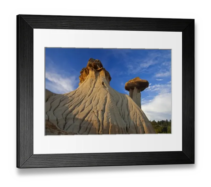 Framed Print : Badlands formations at Makoshika State Park in Glendive, Montana, USA Framed Print : Badlands formations at Makoshika State Park in Glendive, Montana, USA