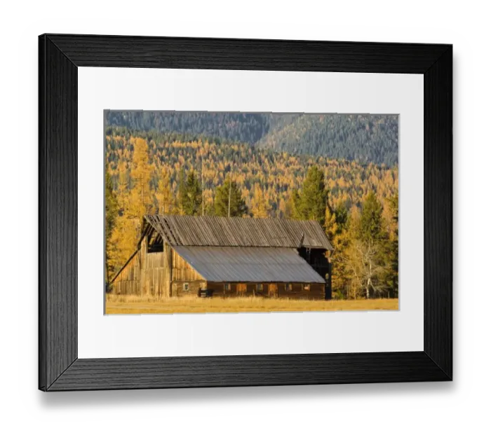 Framed Print : Old wooden barn Framed Print : Old wooden barn