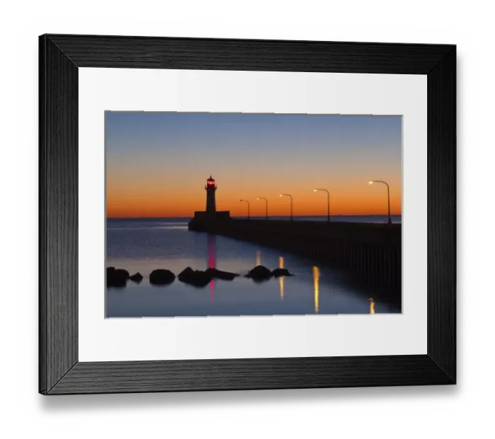 Framed Print : North pier Lighthouse Framed Print : North pier Lighthouse