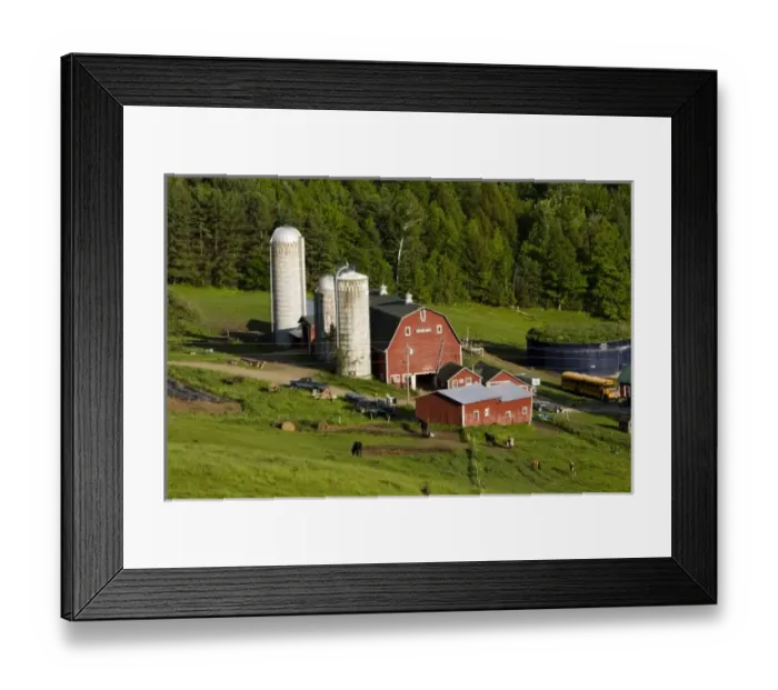 Framed Print : A farm in Barnet Center, Vermont. Connecticut River valley Framed Print : A farm in Barnet Center, Vermont. Connecticut River valley