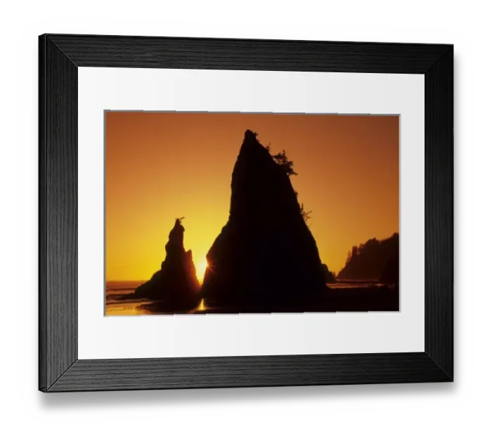 Framed Print : Sea stacks and reflections at sunset, Rialto Beach, Olympic National Park, Washington