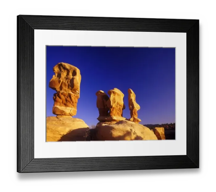 Framed Print : Devils Garden in the Grand Staircase Escalante in Utah Framed Print : Devils Garden in the Grand Staircase Escalante in Utah