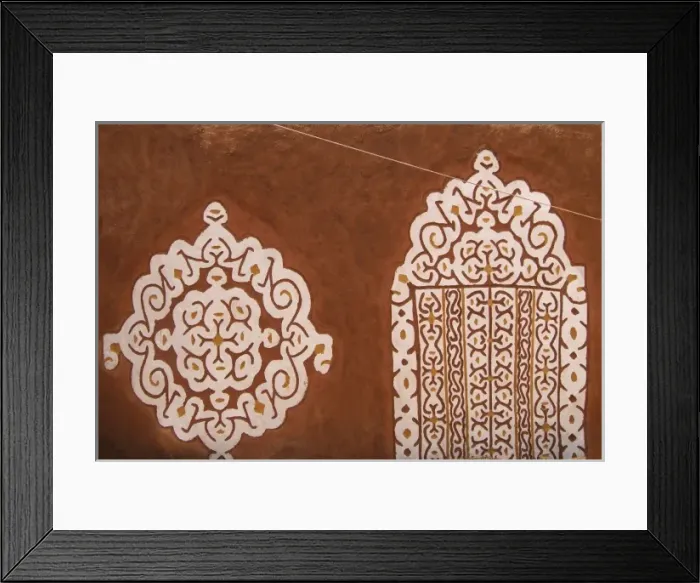 Framed Print : Mauritania, Wall decoration in Oualata