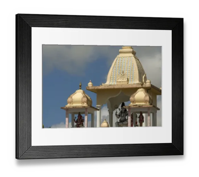 Framed Print : Mauritius, Ganga Talao, Grand Bassin. Hindu temple on the lake Framed Print : Mauritius, Ganga Talao, Grand Bassin. Hindu temple on the lake