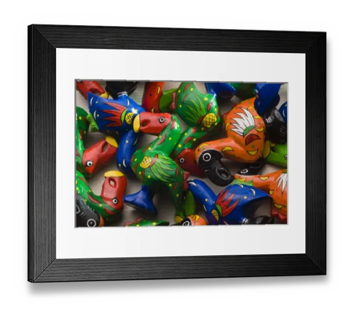 Framed Print : Mauritius, Port Louis, miniature wooden Dodo bird toys Framed Print : Mauritius, Port Louis, miniature wooden Dodo bird toys
