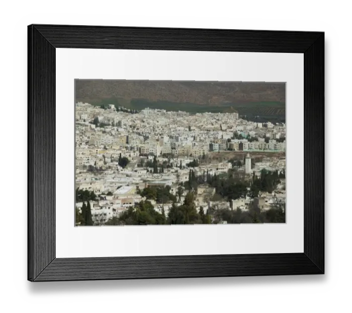Framed Print : MOROCCO, Region Kandar et Sebou: View of the Berber town of SEFROU lying in the foothills Framed Print : MOROCCO, Region Kandar et Sebou: View of the Berber town of SEFROU lying in the foothills