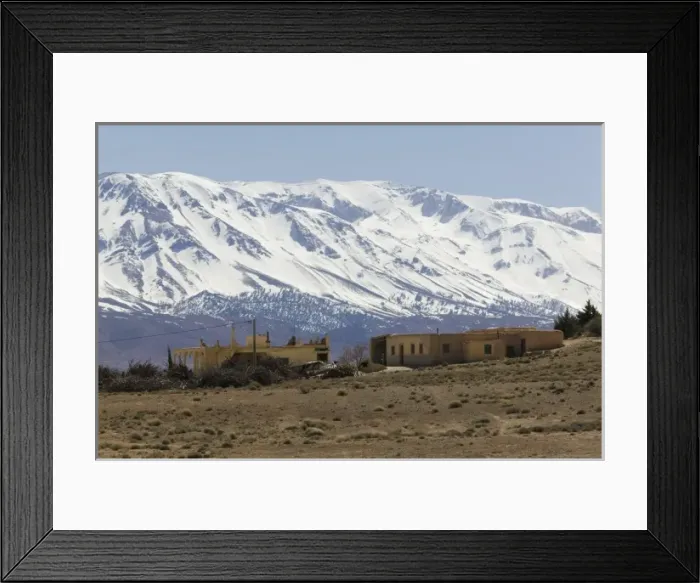 Framed Print : MOROCCO, Middle Atlas, ZEIDA: Town View with Middle Atlas Mountains