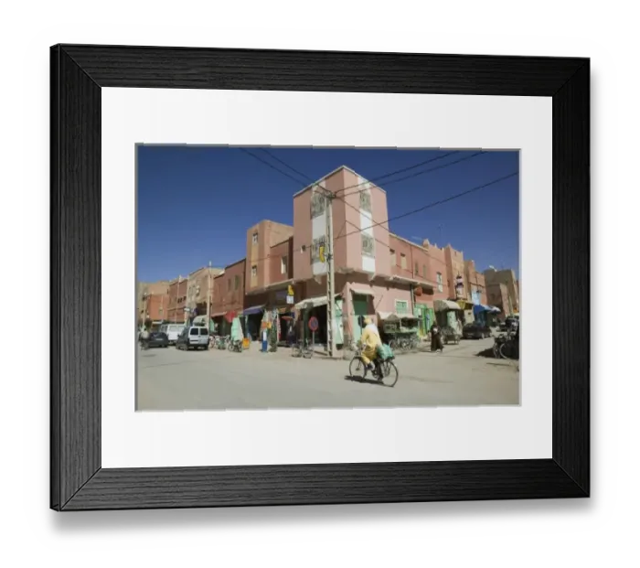 Framed Print : MOROCCO, Ziz Valley, ERFOUD: Avenue Moulay el, Hassane Framed Print : MOROCCO, Ziz Valley, ERFOUD: Avenue Moulay el, Hassane