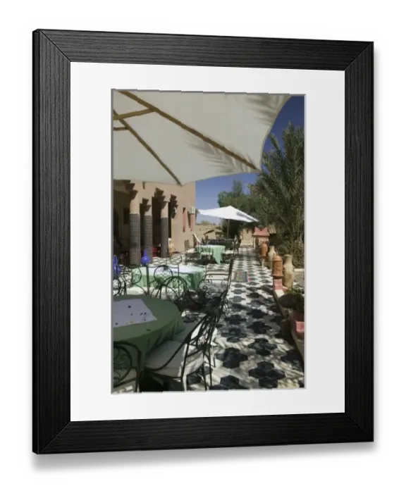 Framed Print : MOROCCO, Tafilalt, RISSANI: Hotel Kasbah Asmaa, Exterior Framed Print : MOROCCO, Tafilalt, RISSANI: Hotel Kasbah Asmaa, Exterior