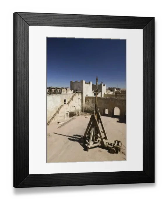 Framed Print : MOROCCO, South of the High Atlas, OUARZAZATE: Moroccan Hollywood: Film set castle
