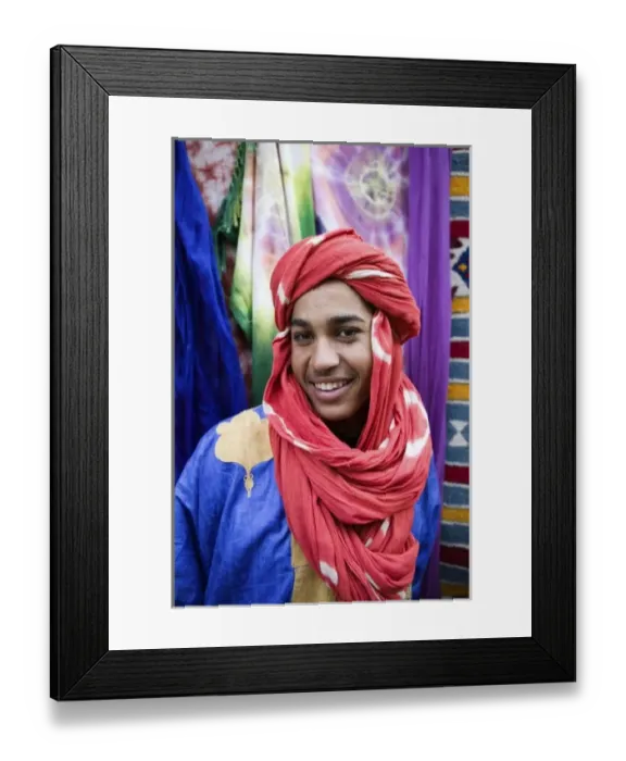 Framed Print : MOROCCO, South of the High Atlas, AIT BENHADDOU: Moroccan Souvenir Seller (MR) Framed Print : MOROCCO, South of the High Atlas, AIT BENHADDOU: Moroccan Souvenir Seller (MR)