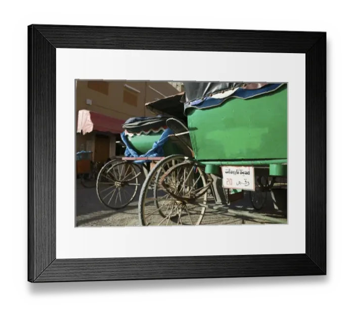 Framed Print : MOROCCO, Souss Valley, TAROUDANT: Horse Drawn carriages Framed Print : MOROCCO, Souss Valley, TAROUDANT: Horse Drawn carriages