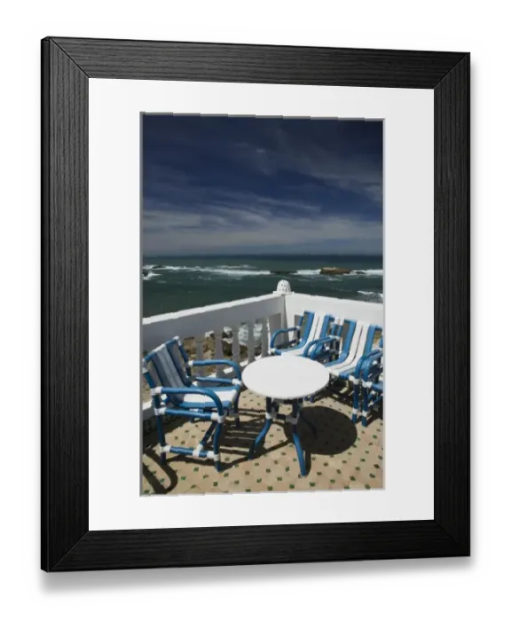 Framed Print : MOROCCO, Atlantic Coast, ESSAOUIRA: Place Moulay Hassan Cafe Rooftop Framed Print : MOROCCO, Atlantic Coast, ESSAOUIRA: Place Moulay Hassan Cafe Rooftop