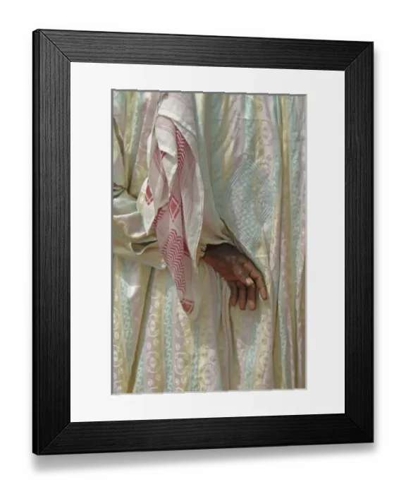 Framed Print : Unknown. Niger, Boubon, hand of a farmer at the market