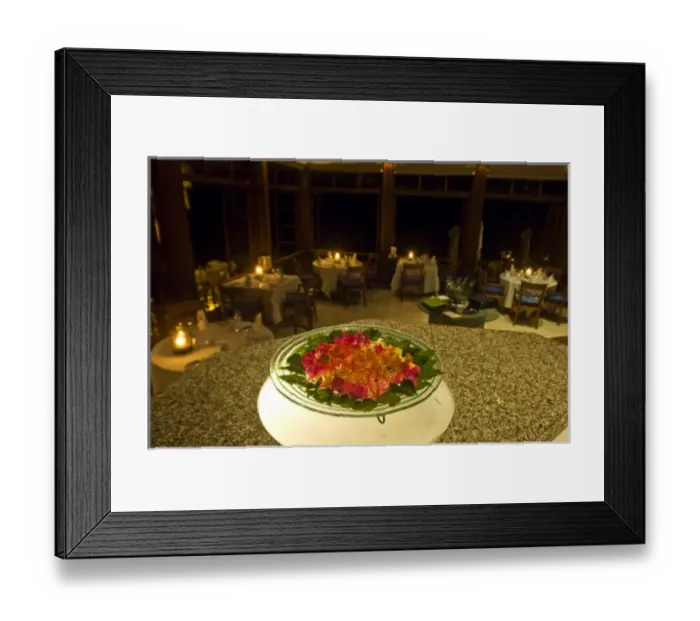 Framed Print : Floral arrangements in dining room on resort in Fregate Island (PR) Framed Print : Floral arrangements in dining room on resort in Fregate Island (PR)