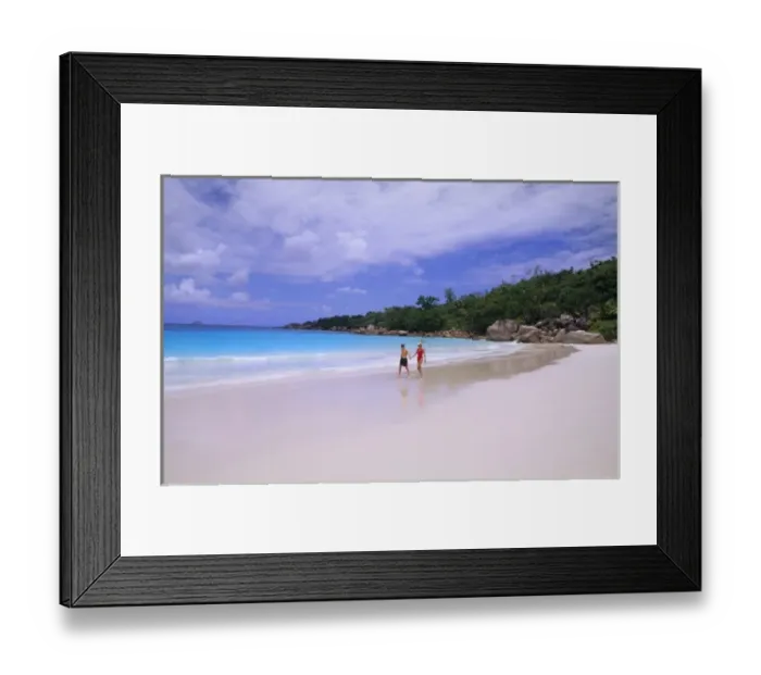 Framed Print : Beautiful perfect scene of tourist honeymoon couple at the famous rocks and beach Framed Print : Beautiful perfect scene of tourist honeymoon couple at the famous rocks and beach