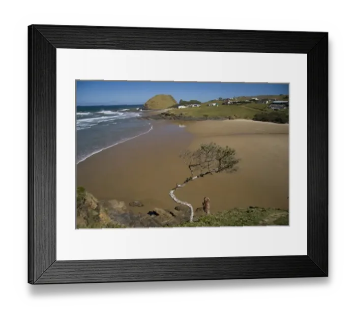Framed Print : Coffee Bay, Transkye, Wild Coast, South Africa. Hiking through the Coffee Bay region Framed Print : Coffee Bay, Transkye, Wild Coast, South Africa. Hiking through the Coffee Bay region