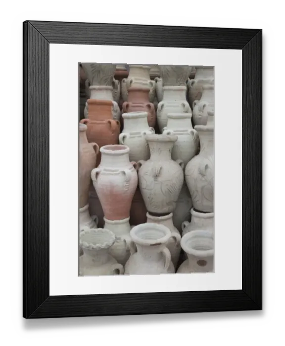 Framed Print : Tunisia, Cap Bon, Nabeul, biggest Tunisian ceramics center, pottery shop