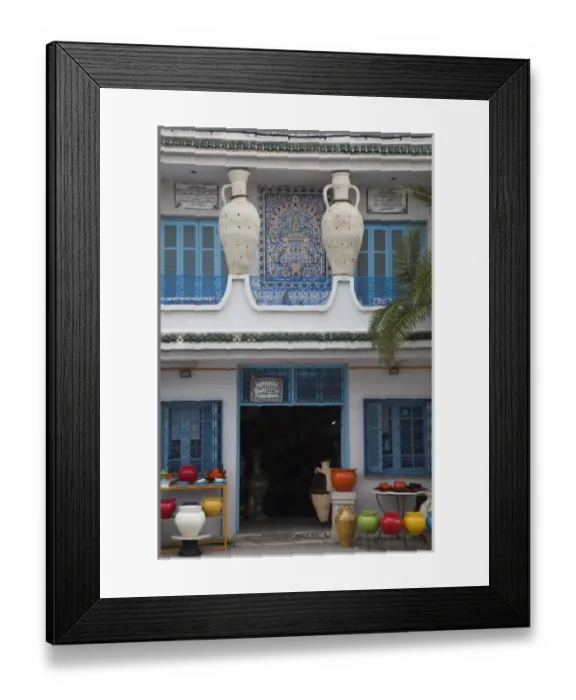 Framed Print : Tunisia, Cap Bon, Nabeul, biggest Tunisian ceramics center, pottery shop