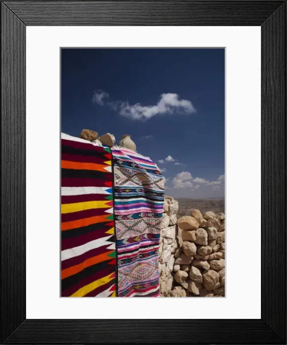 Framed Print : Tunisia, Ksour Area, Toujane-area, Berber desert carpet shop