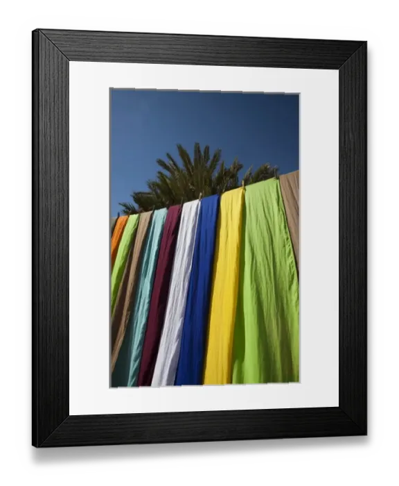 Framed Print : Tunisia, The Jerid Area, Gorges de Selja, Mides, fabric market