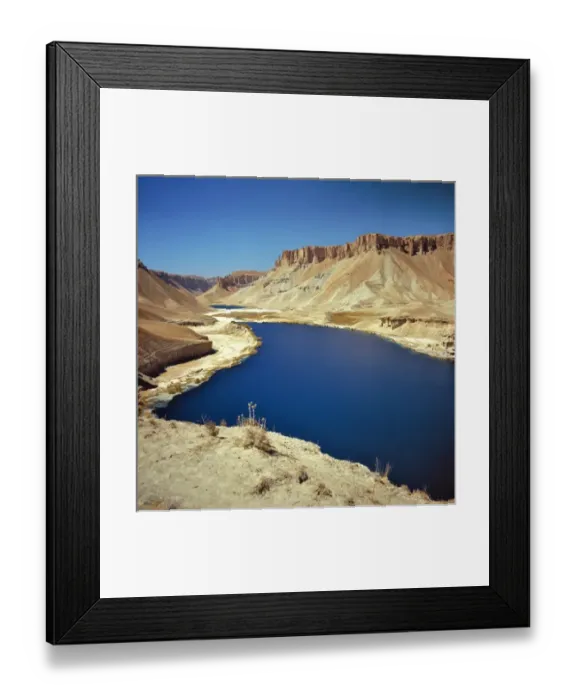 Framed Print : Afghanistan, Band-i-Amir Lakes. The sapphire blue waters of Band-i-Amir Lakes contrast Framed Print : Afghanistan, Band-i-Amir Lakes. The sapphire blue waters of Band-i-Amir Lakes contrast