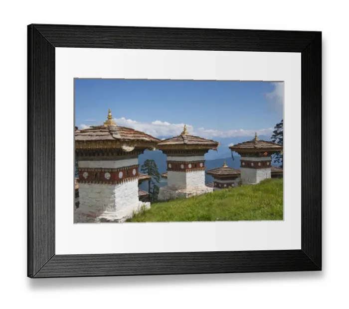 Framed Print : Sindokha Dzong, Dochu La Pass, between Thimphu and Punakha, Bhutan Framed Print : Sindokha Dzong, Dochu La Pass, between Thimphu and Punakha, Bhutan