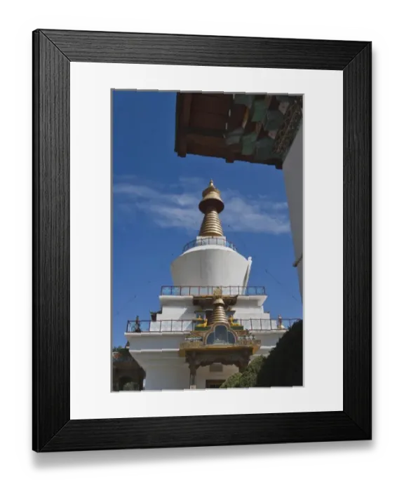 Framed Print : Memorial Chorten, Thimphu, Bhutan Framed Print : Memorial Chorten, Thimphu, Bhutan