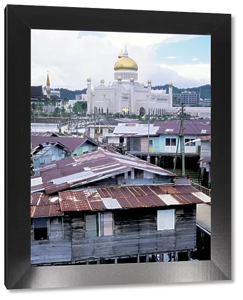 Oceania, Brunei, Bandar Seri Begawan. Sultan Omar Ali Saifuddin Mosque