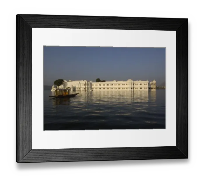 Framed Print : Lake Palace Hotel. Udaipur. Rajasthan. SW INDIA