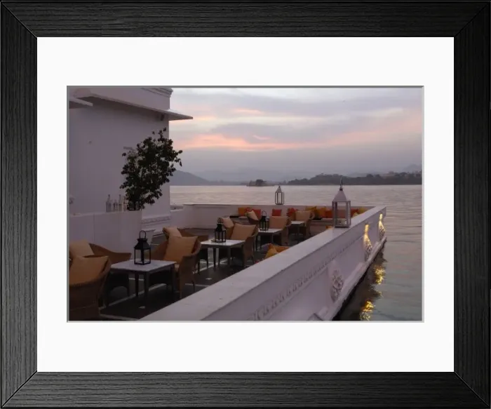 Framed Print : Lake Palace Hotel. Udaipur. Rajasthan. SW INDIA Framed Print : Lake Palace Hotel. Udaipur. Rajasthan. SW INDIA