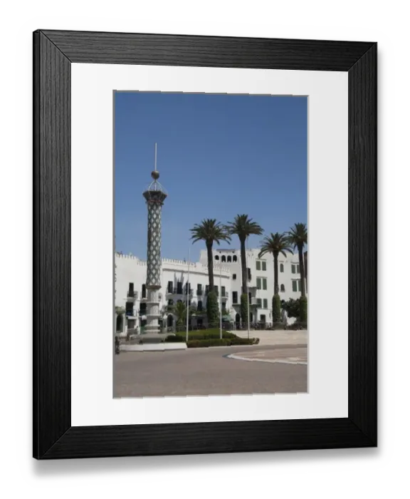 Framed Print : Morocco, Tetouan. Primo Square, Place de Hassan II & Royal Palace Framed Print : Morocco, Tetouan. Primo Square, Place de Hassan II & Royal Palace