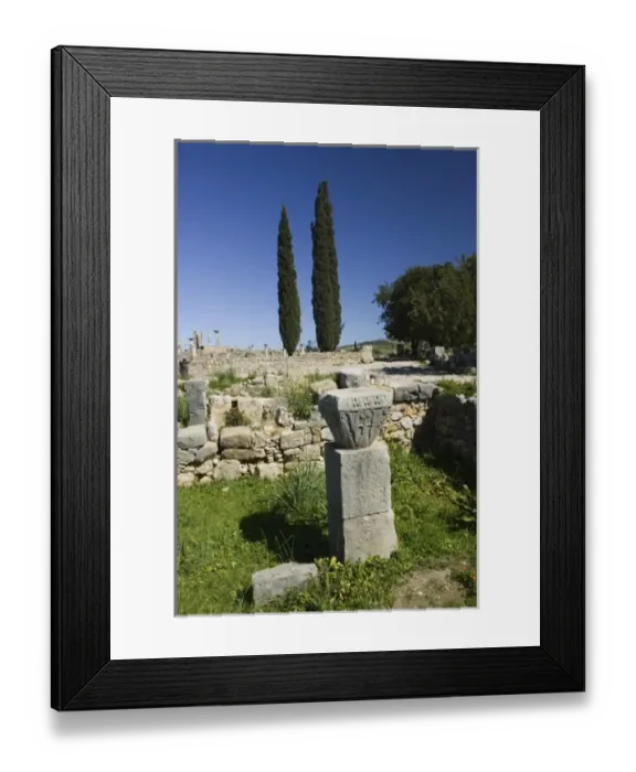 Framed Print : MOROCCO, Volubilis: Roman Town mostly dating to 2nd & 3rd c. AD / Abandoned by Romans Framed Print : MOROCCO, Volubilis: Roman Town mostly dating to 2nd & 3rd c. AD / Abandoned by Romans