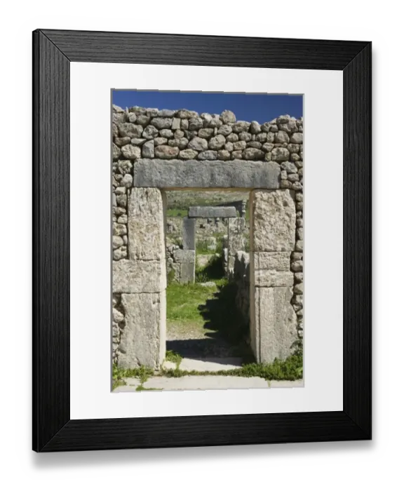 Framed Print : MOROCCO, Volubilis: Roman Town mostly dating to 2nd & 3rd c. AD  /  Abandoned by Romans