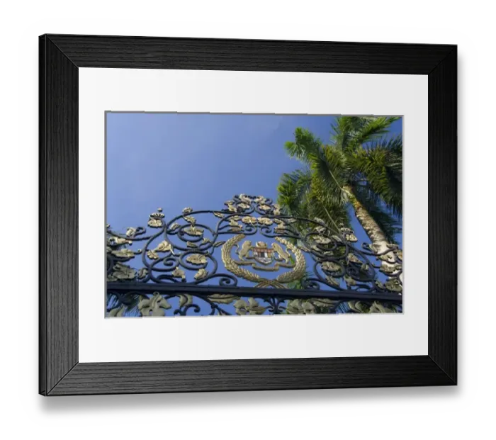 Framed Print : Malaysia, State of Selangor, Kuala Lumpur. The Royal Palace (aka Istana Negara) Framed Print : Malaysia, State of Selangor, Kuala Lumpur. The Royal Palace (aka Istana Negara)