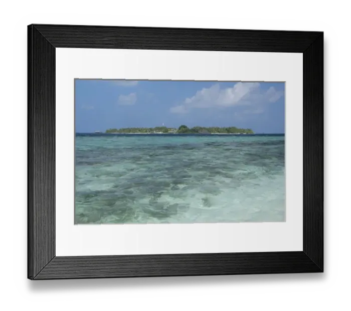 Framed Print : Maldives, North Male Atoll, Island of Kuda Bandos. View of the resort island of Bandos Framed Print : Maldives, North Male Atoll, Island of Kuda Bandos. View of the resort island of Bandos