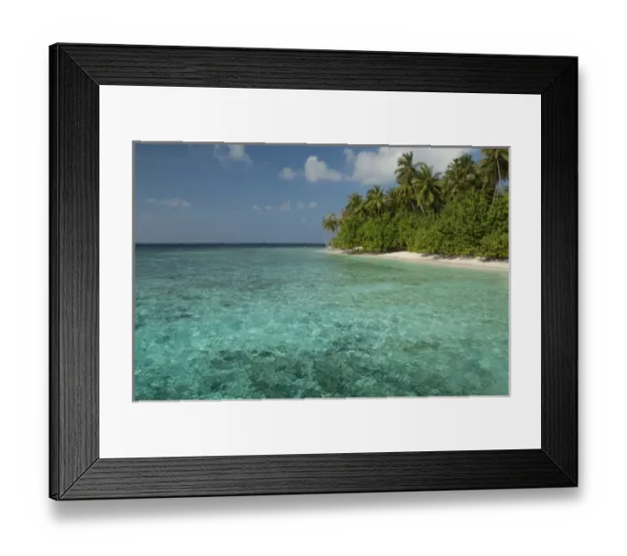 Framed Print : Maldives, North Male Atoll, Island of Kuda Bandos Framed Print : Maldives, North Male Atoll, Island of Kuda Bandos