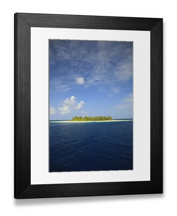 Framed Print : Baughagello Island, South Huvadhoo Atoll, Southern Maldives, Indian Ocean Framed Print : Baughagello Island, South Huvadhoo Atoll, Southern Maldives, Indian Ocean
