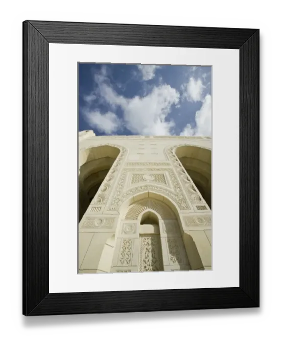 Framed Print : Oman, Muscat, Al, Ghubrah. Grand Mosque, Exterior / Daytime Framed Print : Oman, Muscat, Al, Ghubrah. Grand Mosque, Exterior / Daytime