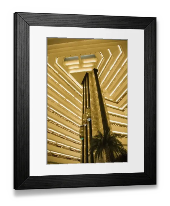 Framed Print : Asia, Qatar Framed Print : Asia, Qatar