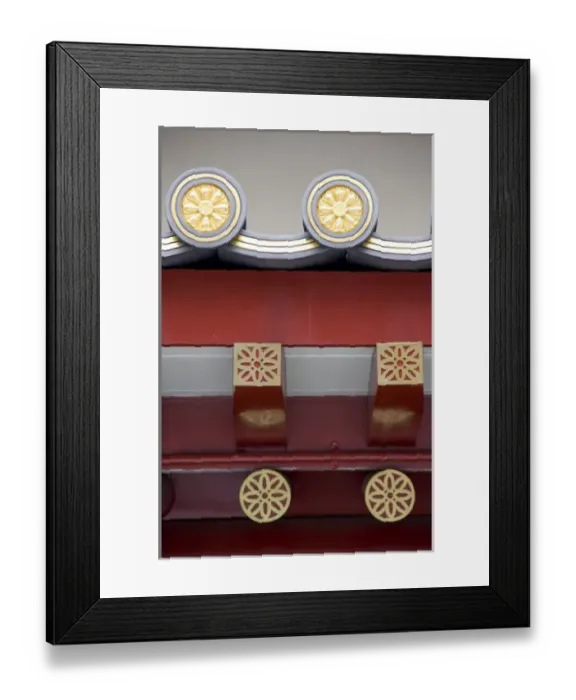 Framed Print : Singapore (Sanskrit for Lion City). Chinatown, Buddha Tooth Relic Temple. Traditional Framed Print : Singapore (Sanskrit for Lion City). Chinatown, Buddha Tooth Relic Temple. Traditional