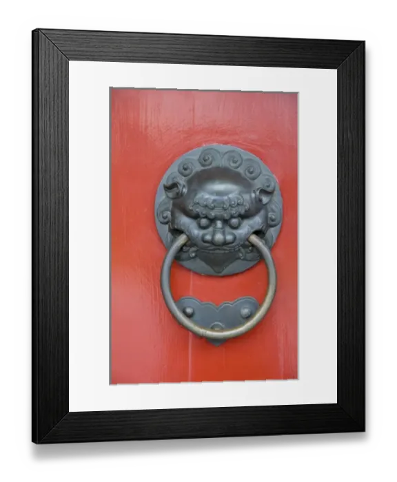 Framed Print : Singapore (Sanskrit for Lion City). Chinatown, Buddha Tooth Relic Temple. Traditional Framed Print : Singapore (Sanskrit for Lion City). Chinatown, Buddha Tooth Relic Temple. Traditional
