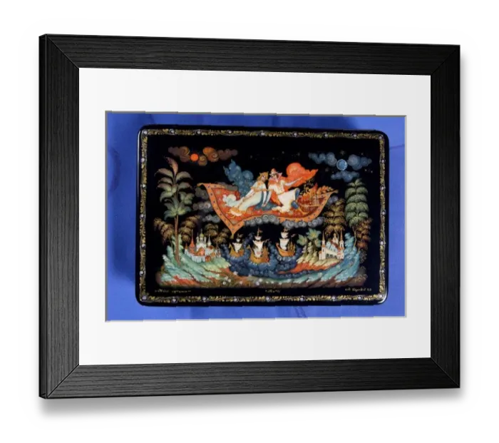Framed Print : Russia, Yaroslavl, Uglich, hand-painted lacquered box from Palekh, RESTRICTED: Not