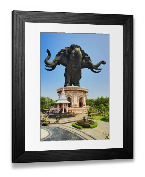 Framed Print : Giant three headed elephant, the Erawan Museum in Samut Prakan, southeast of Bangkok, Thailand