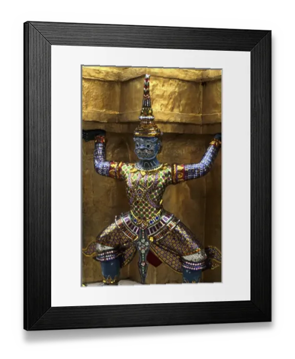 Framed Print : Close-up of beautiful gold decorations at Emerald Buddha in Grand Palace in Bangkok