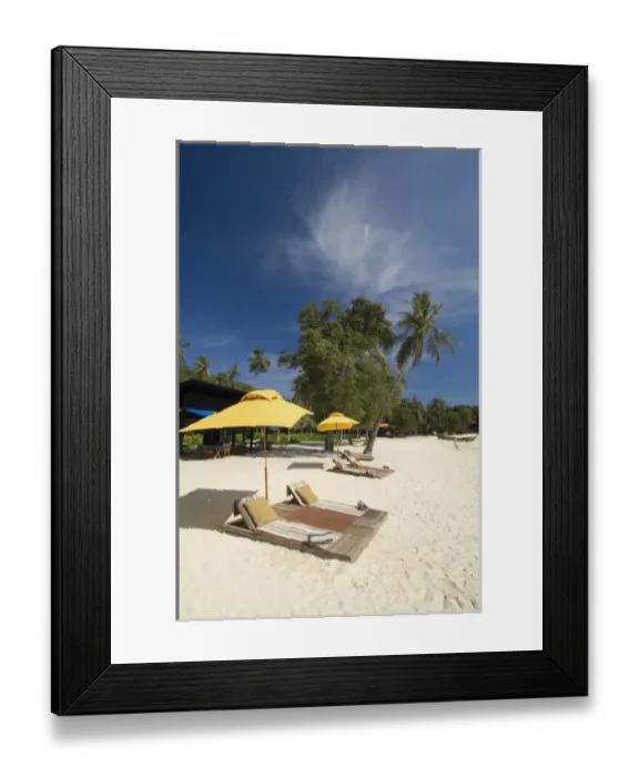 Framed Print : Thailand, Phi Phi Don Island, Laem Tong beach Framed Print : Thailand, Phi Phi Don Island, Laem Tong beach