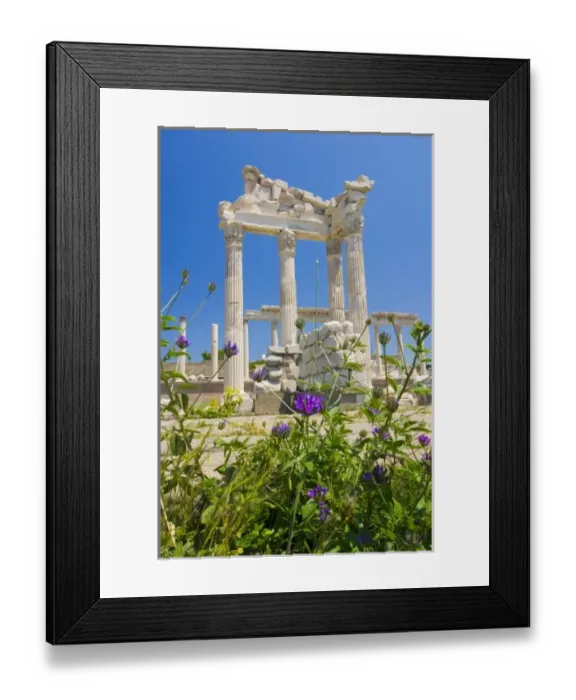 Framed Print : Acropolis of Pergamon (Pergamum / Bergama) Western Turkey Framed Print : Acropolis of Pergamon (Pergamum / Bergama) Western Turkey